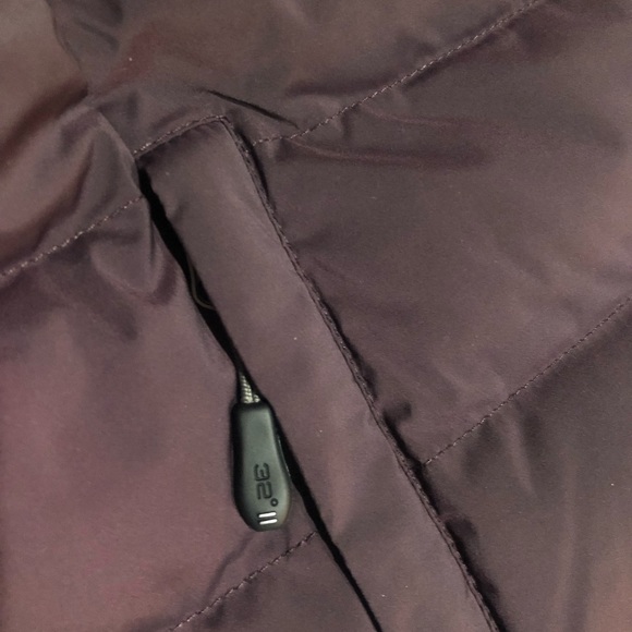 32 Degrees Hooded Stretch Puffer Jacket Zip Pockets Packable Berry Medium New - Picture 7 of 12